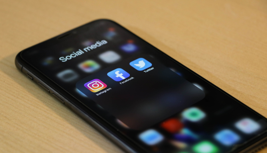 Digital emancipation: What are the rights of children of the Instagram age?