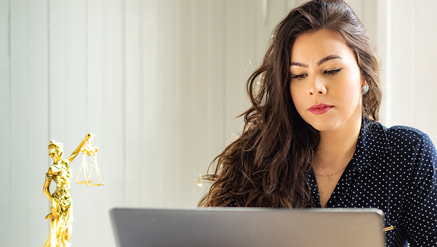 7 simple ways to impress while doing a training contract
